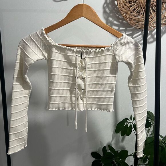 Blue Blush - Picture 1 of 6